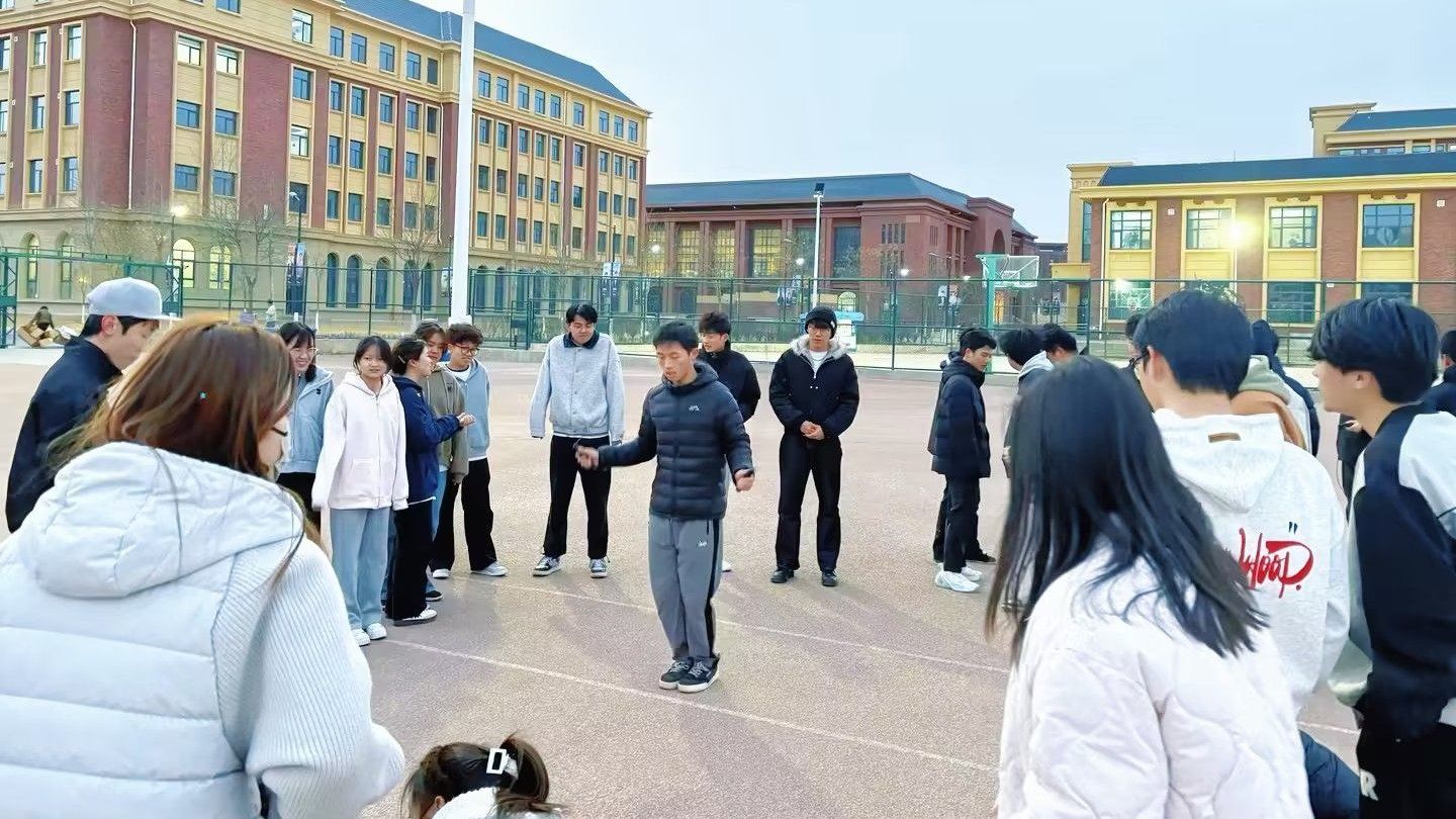 兰州信息科技学院智能装备学院2026年班级跳绳超级联赛火热开赛 少年逐光竞风流