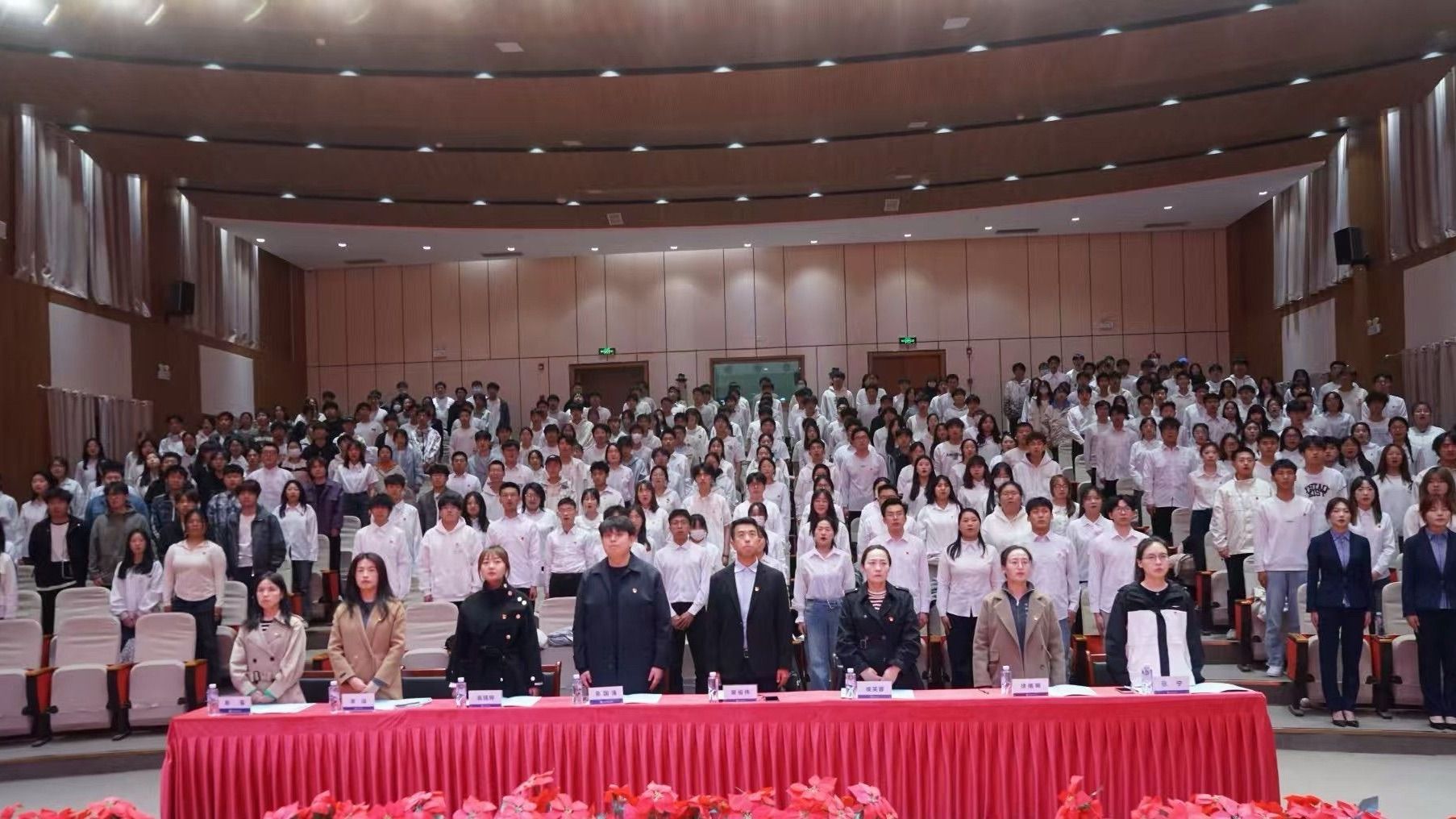 智能装备学院党委第一期学生党建骨干培训班结业典礼圆满举行