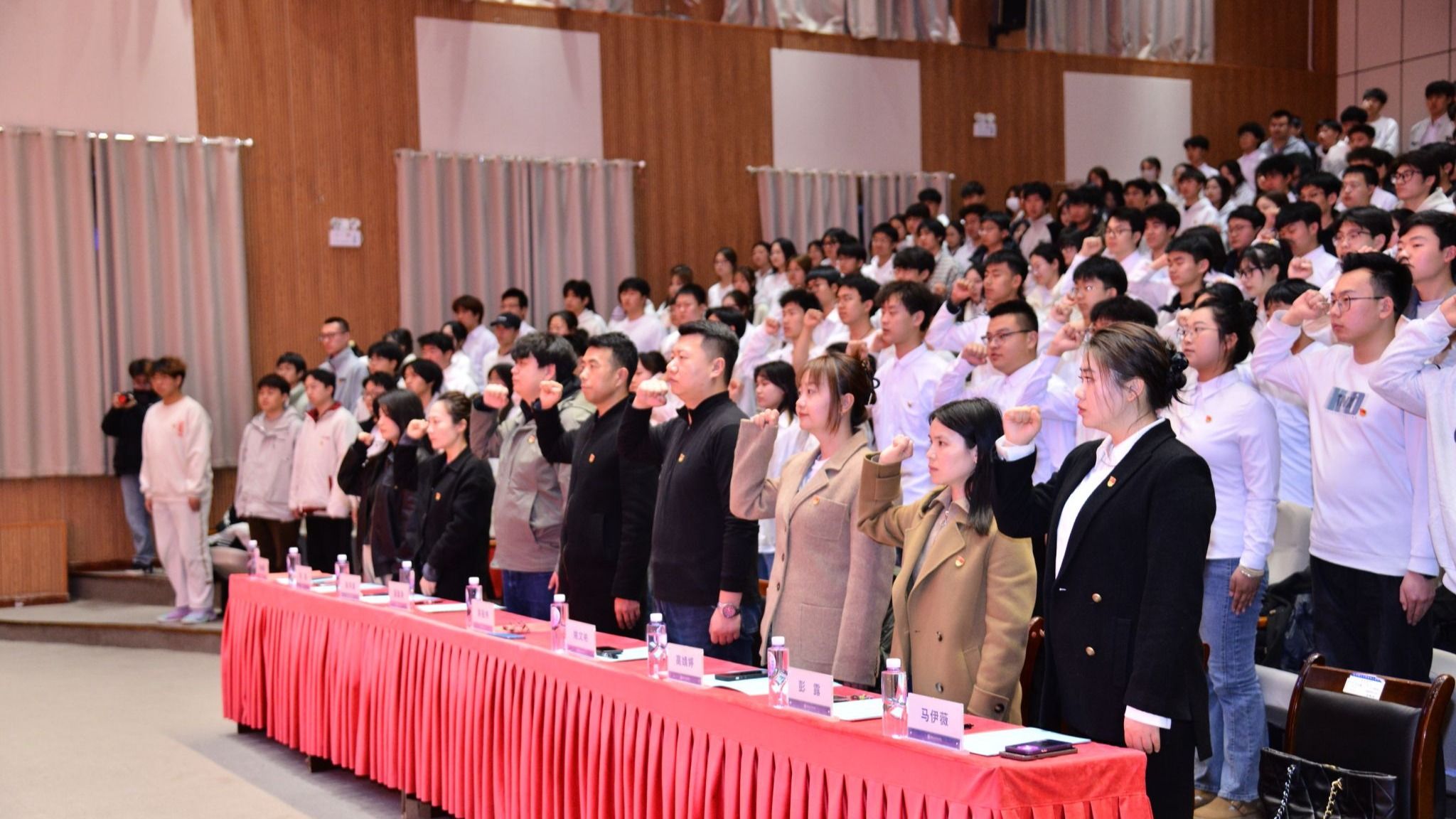  智能装备学院委员会第一期学生党建骨干培训班开班