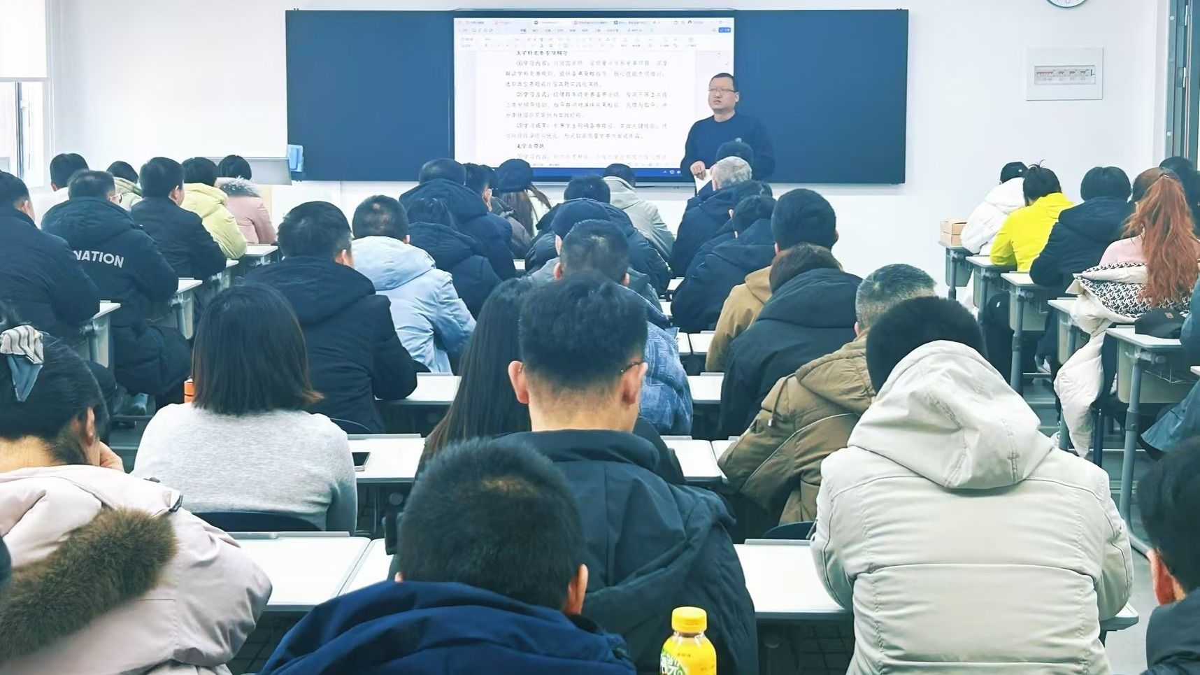 精准部署 聚力赋能：智能装备学院精细谋划寒假学业提升工作